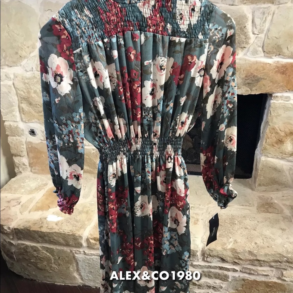 Does anyone have this dress in a x small